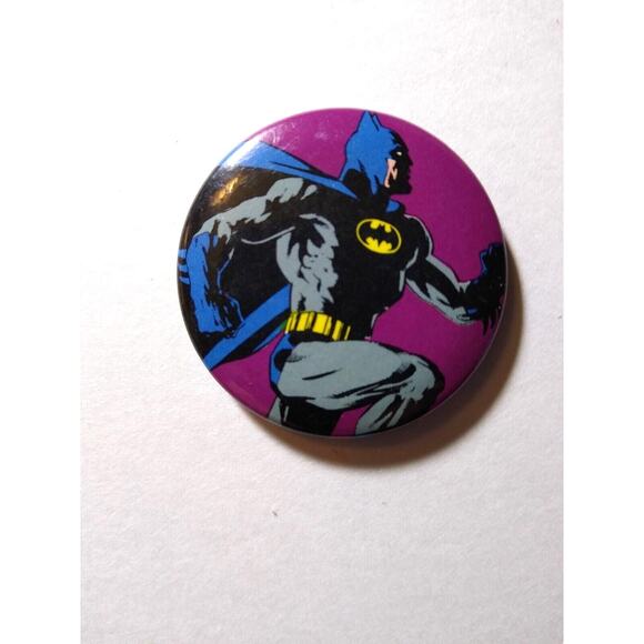 Batman Running Refrigerator Magnet Vintage 1980's Licensed Comic Superhero Bat - Picture 3 of 3